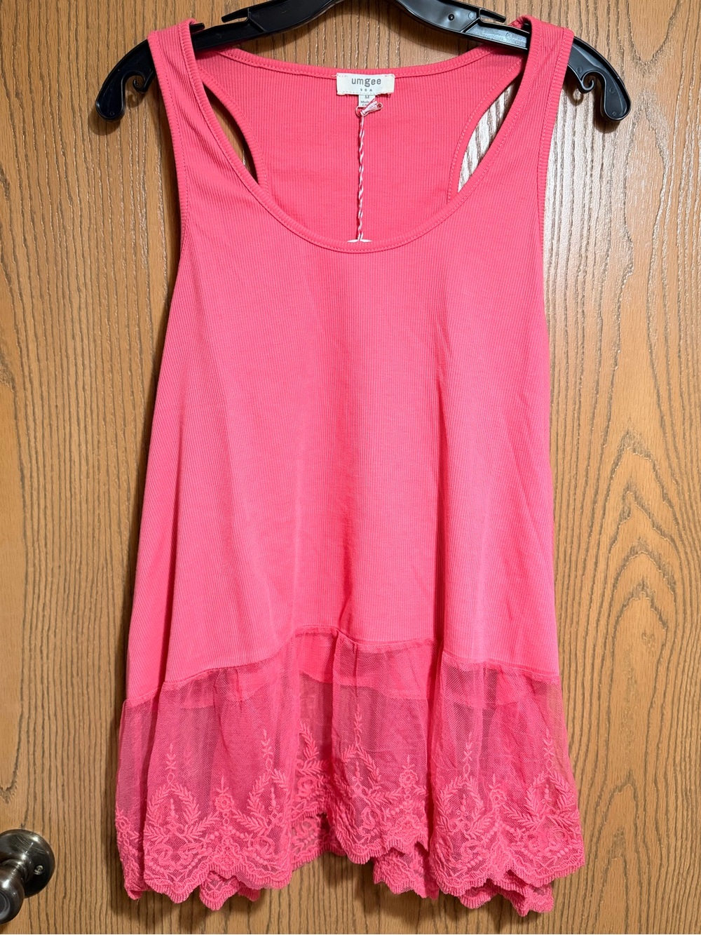 Umgee Tank in Pink with Lace Hem